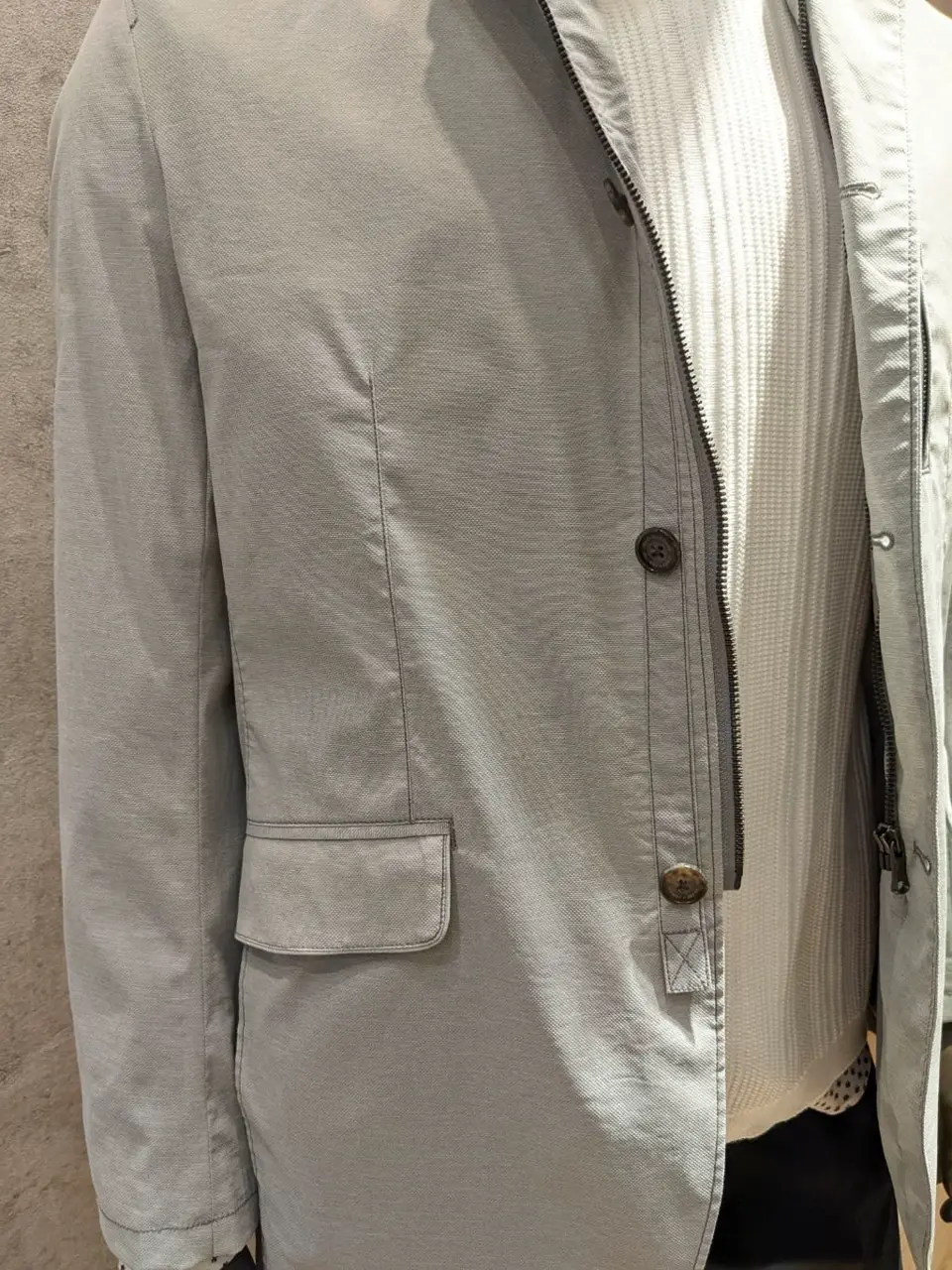 JOSEPH ABBOUD 大久 コーディネート画像