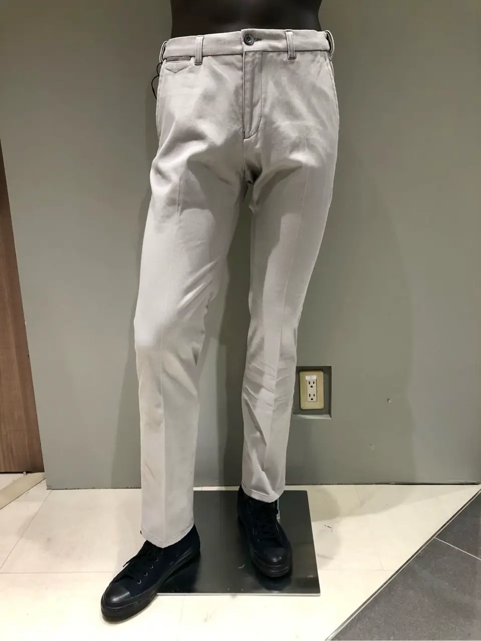 JOSEPH ABBOUD 川田 コーディネート画像