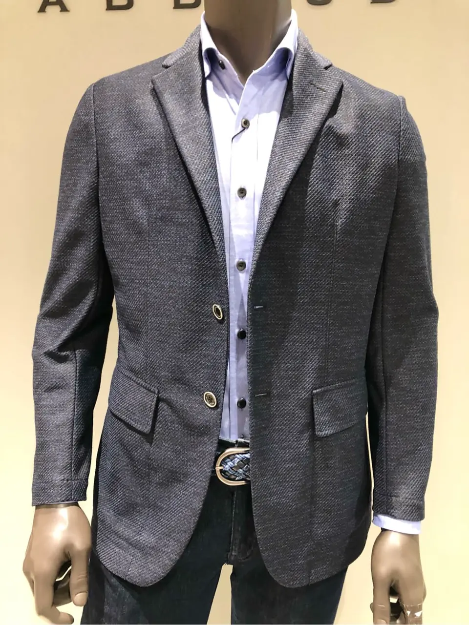 JOSEPH ABBOUD 川田 コーディネート画像