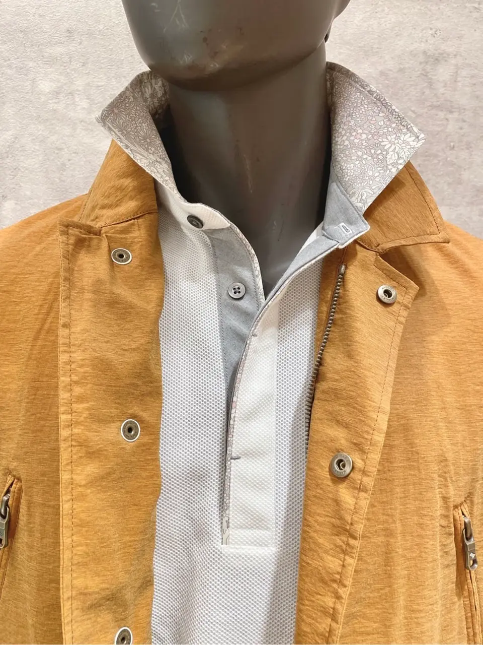 JOSEPH ABBOUD 二澤 コーディネート画像