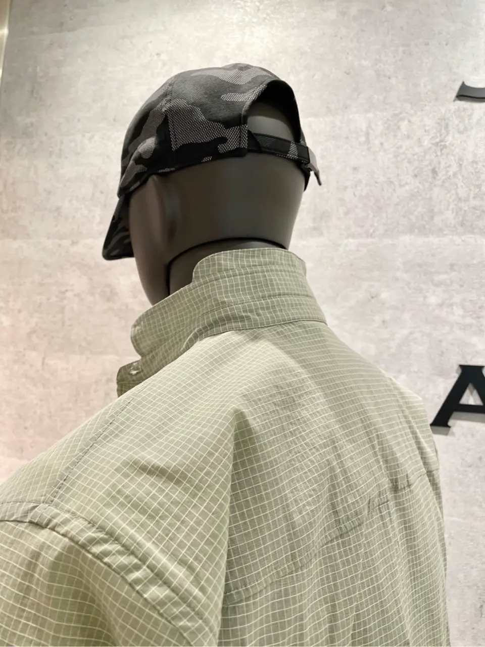 JOSEPH ABBOUD 二澤 コーディネート画像