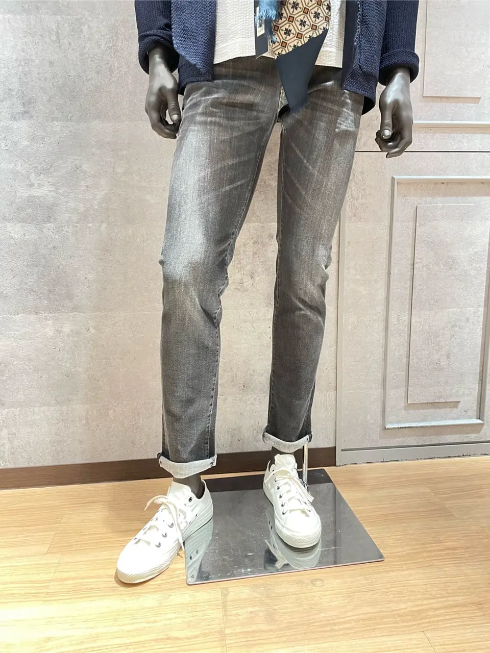 JOSEPH ABBOUD 東　 コーディネート画像