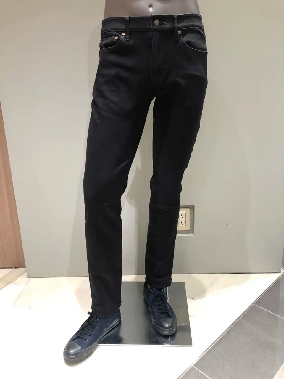 JOSEPH ABBOUD 川田 コーディネート画像