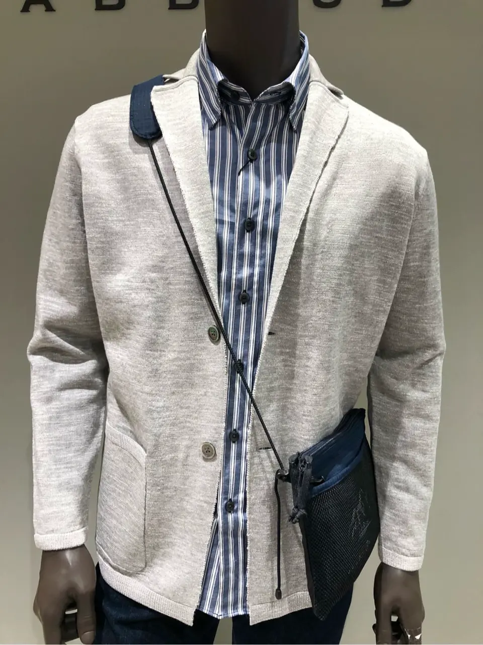 JOSEPH ABBOUD 川田 コーディネート画像
