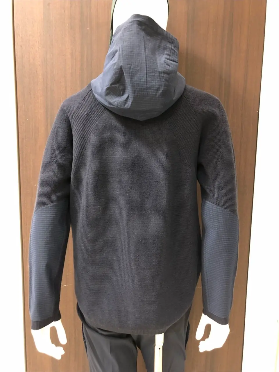 JOSEPH ABBOUD 山口 コーディネート画像