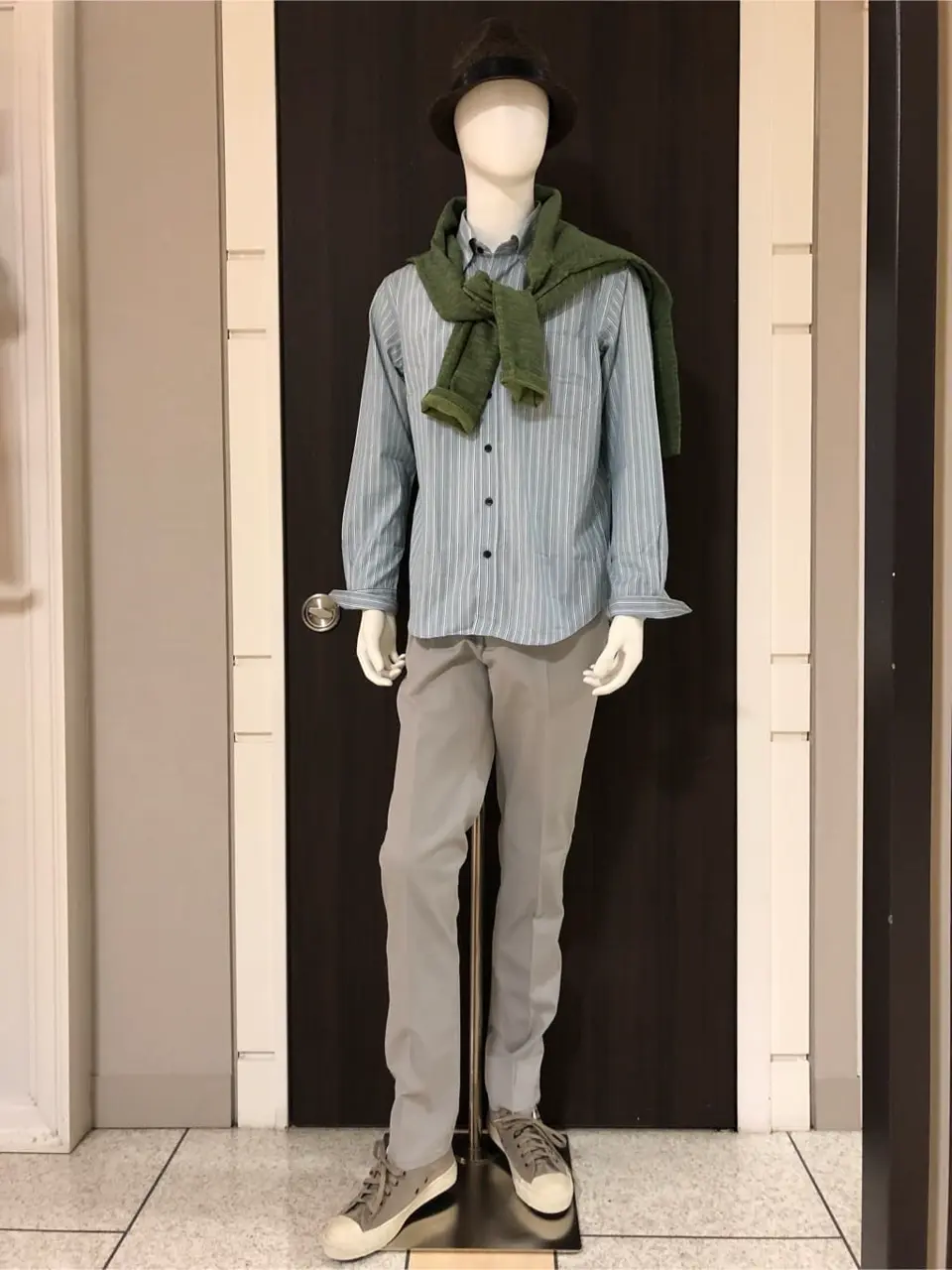 JOSEPH ABBOUD 山口 コーディネート画像