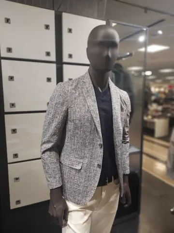 JOSEPH ABBOUD 宮下 コーディネート画像