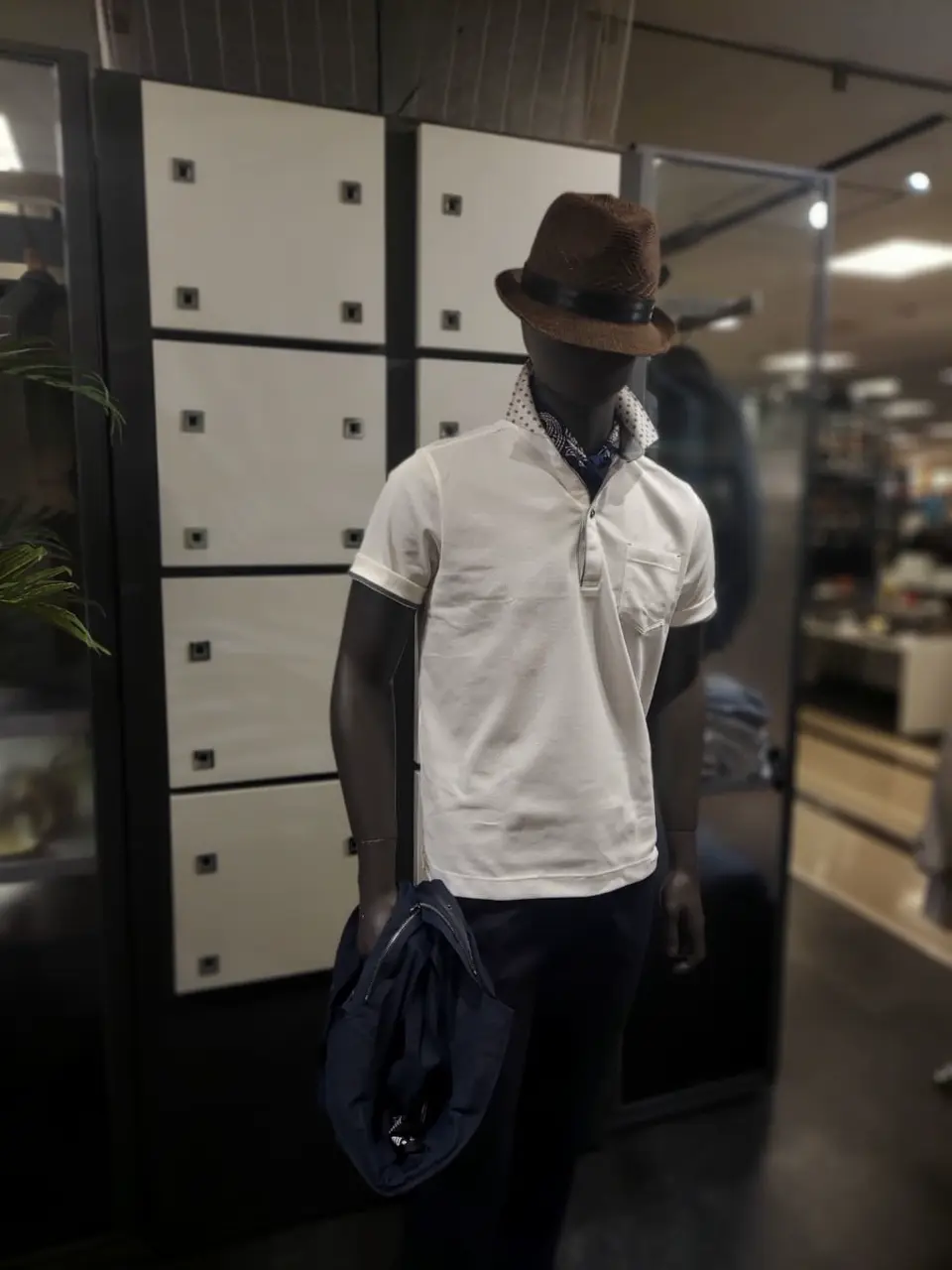 JOSEPH ABBOUD 宮下 コーディネート画像