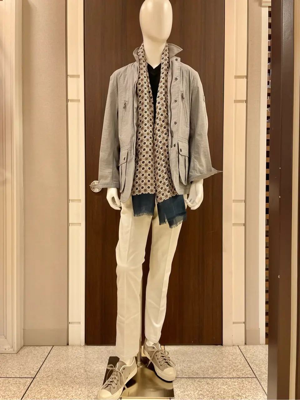 JOSEPH ABBOUD 松山 コーディネート画像