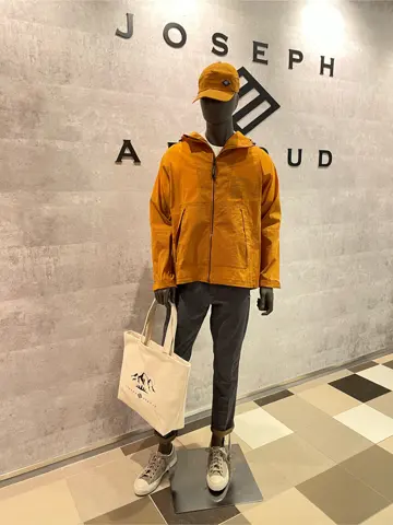 JOSEPH ABBOUD 東　 コーディネート画像