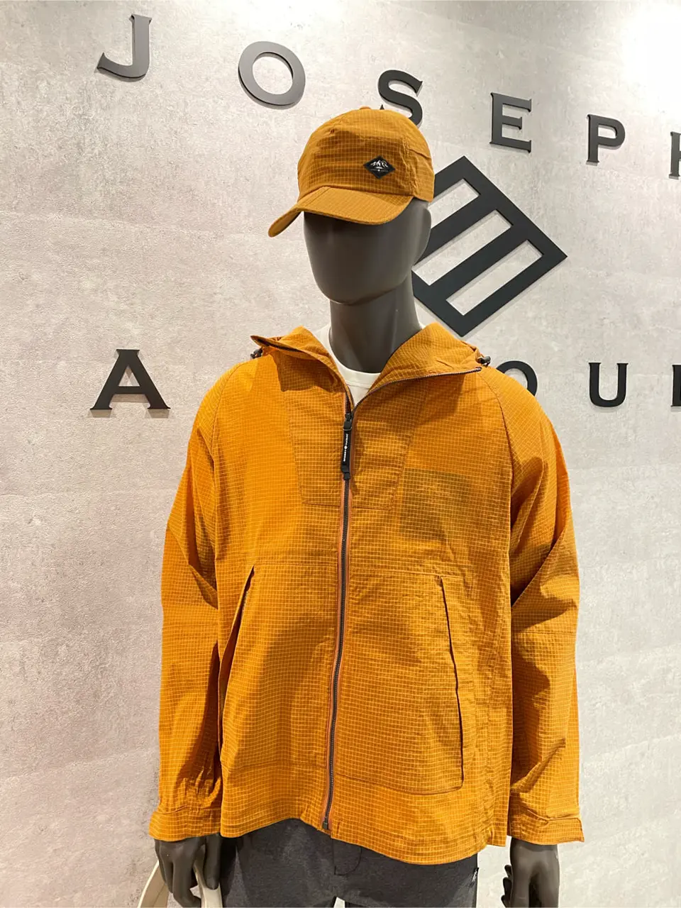 JOSEPH ABBOUD 東　 コーディネート画像