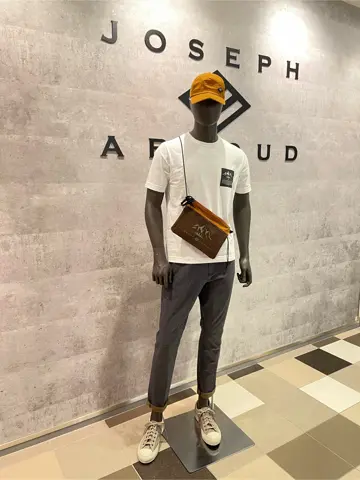 JOSEPH ABBOUD 東　 コーディネート画像