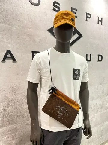 JOSEPH ABBOUD 東　 コーディネート画像