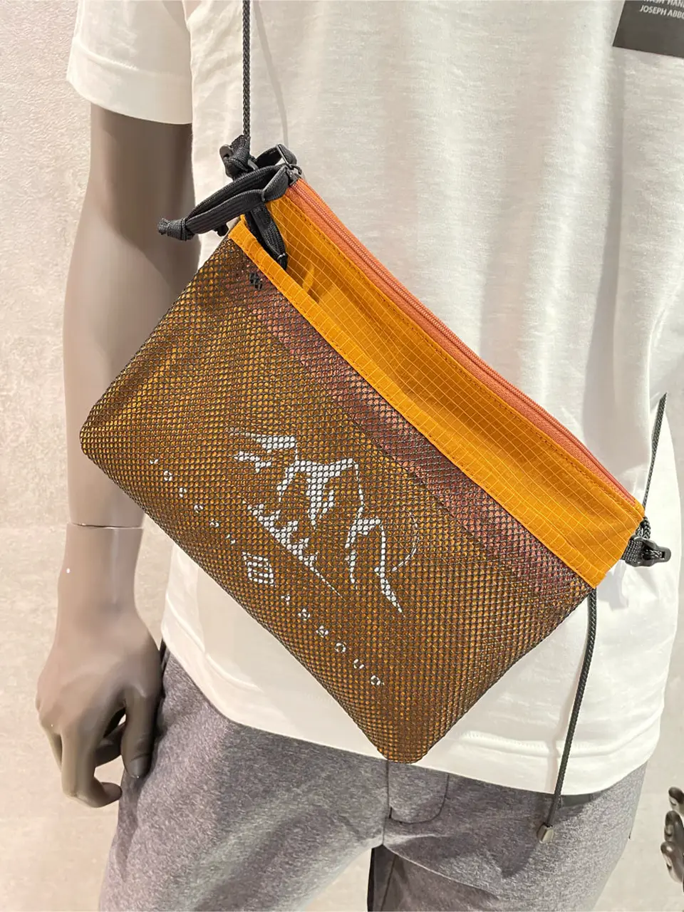 JOSEPH ABBOUD 東　 コーディネート画像