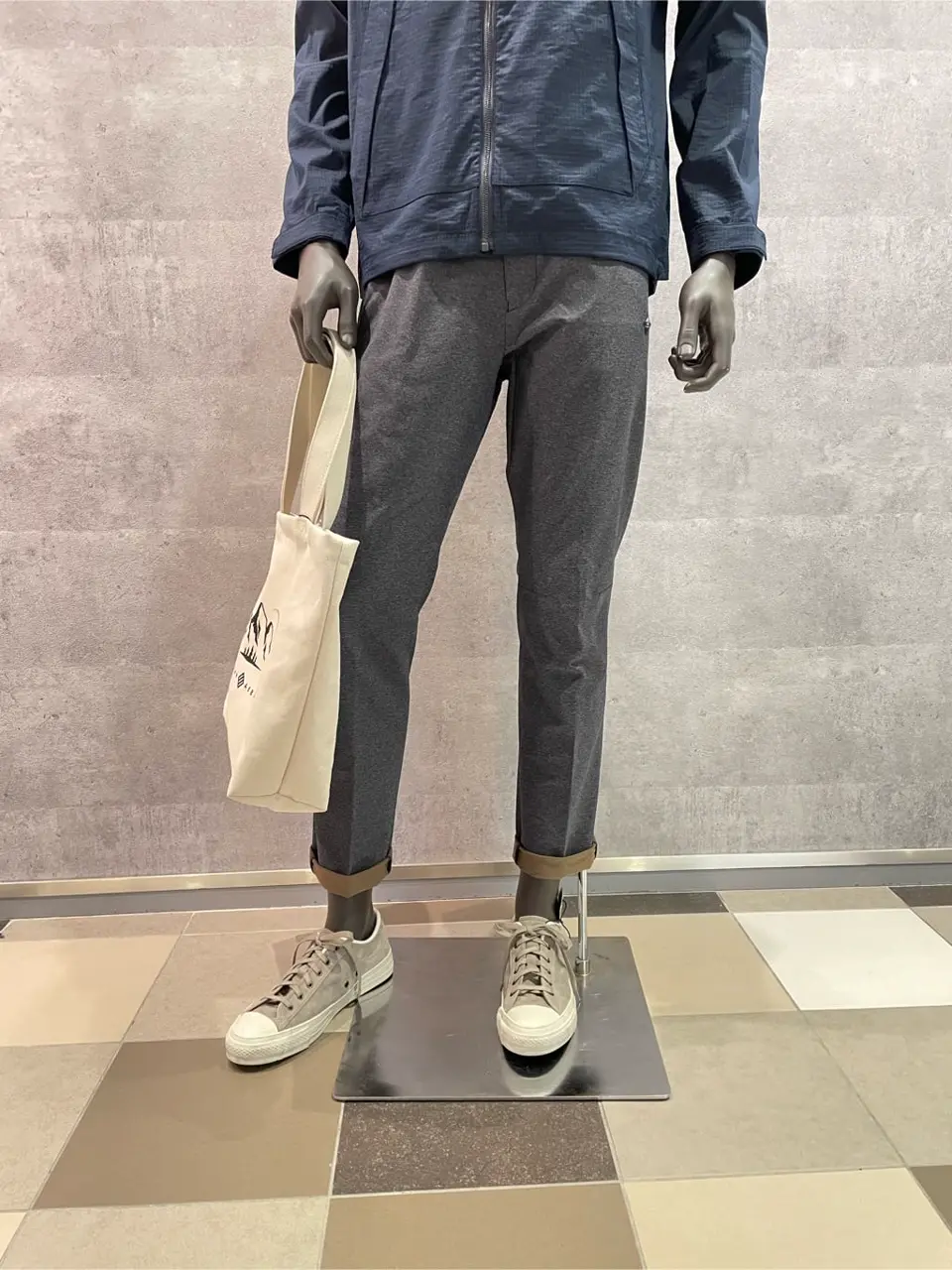 JOSEPH ABBOUD 東　 コーディネート画像