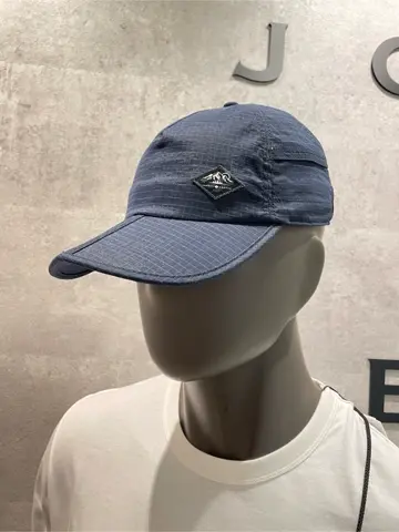 JOSEPH ABBOUD 東　 コーディネート画像