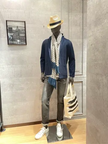 JOSEPH ABBOUD 東　 コーディネート画像