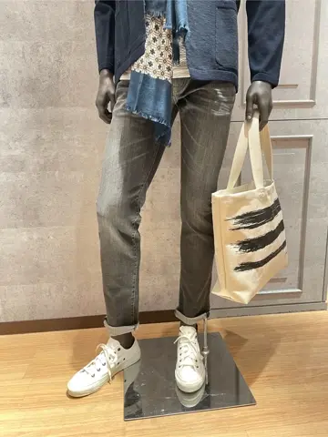 JOSEPH ABBOUD 東　 コーディネート画像