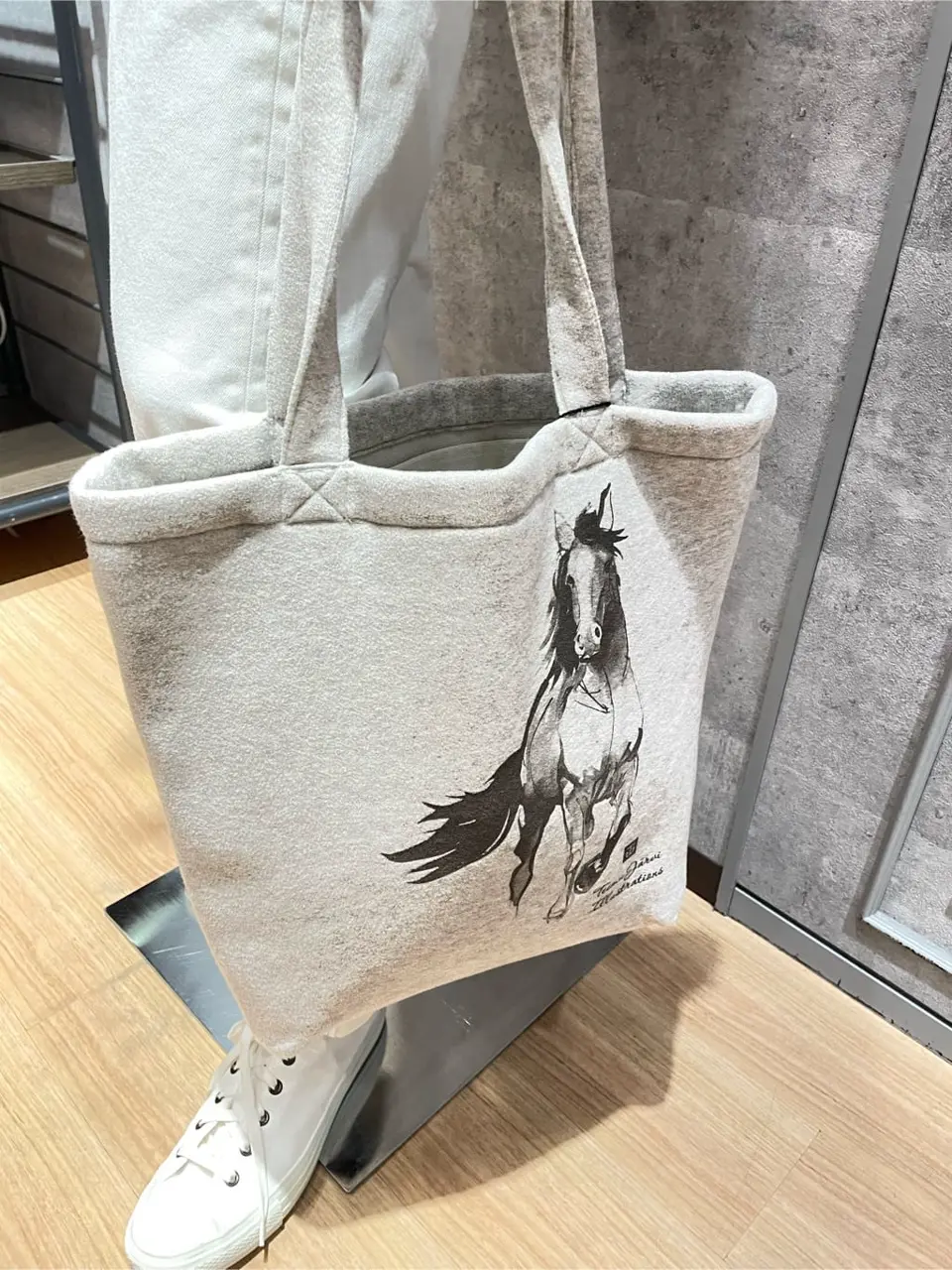 JOSEPH ABBOUD 東　 コーディネート画像