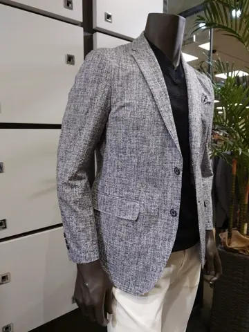 JOSEPH ABBOUD 石川 コーディネート画像