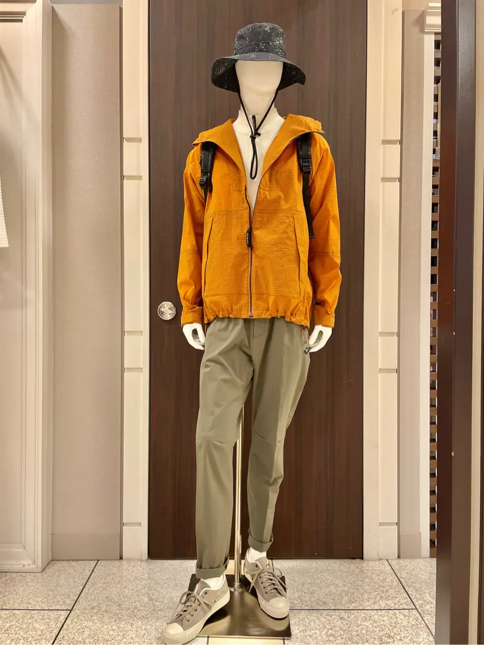 JOSEPH ABBOUD 松山 コーディネート画像