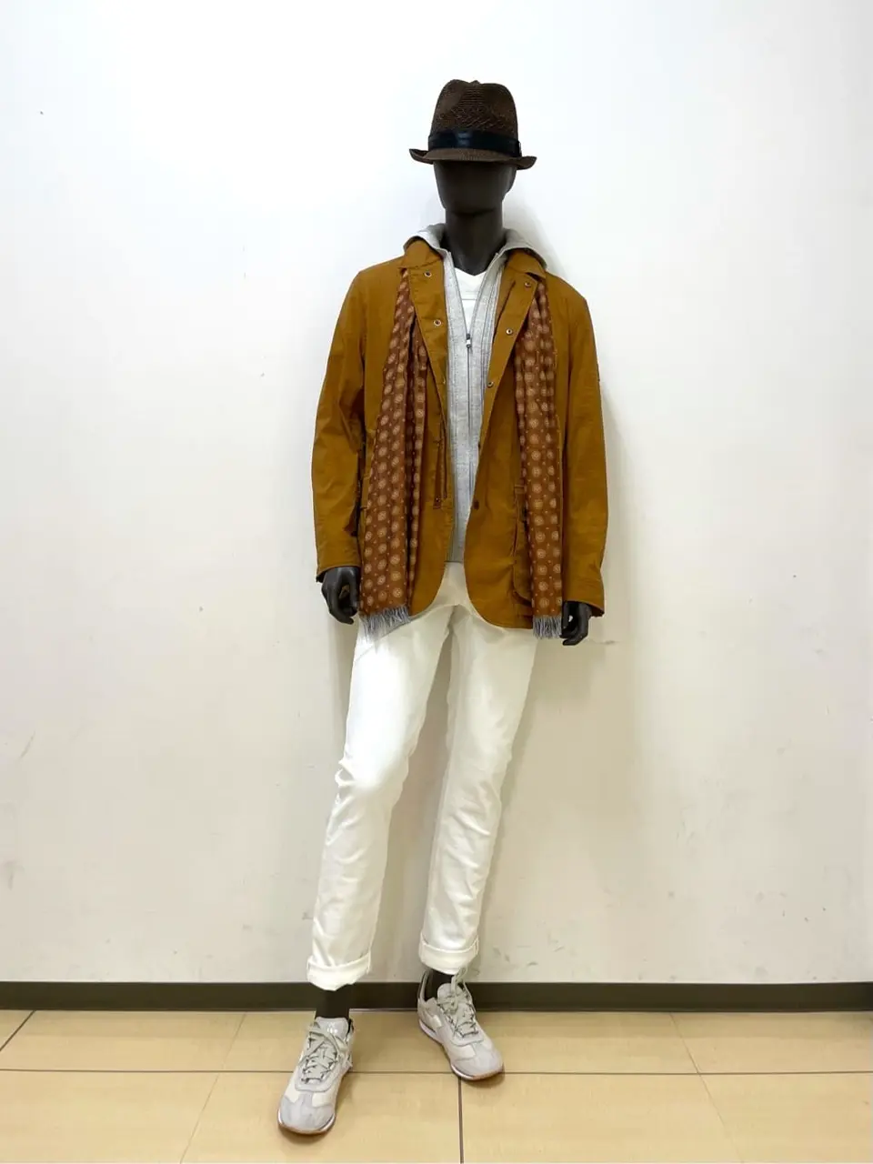 JOSEPH ABBOUD 金本 コーディネート画像