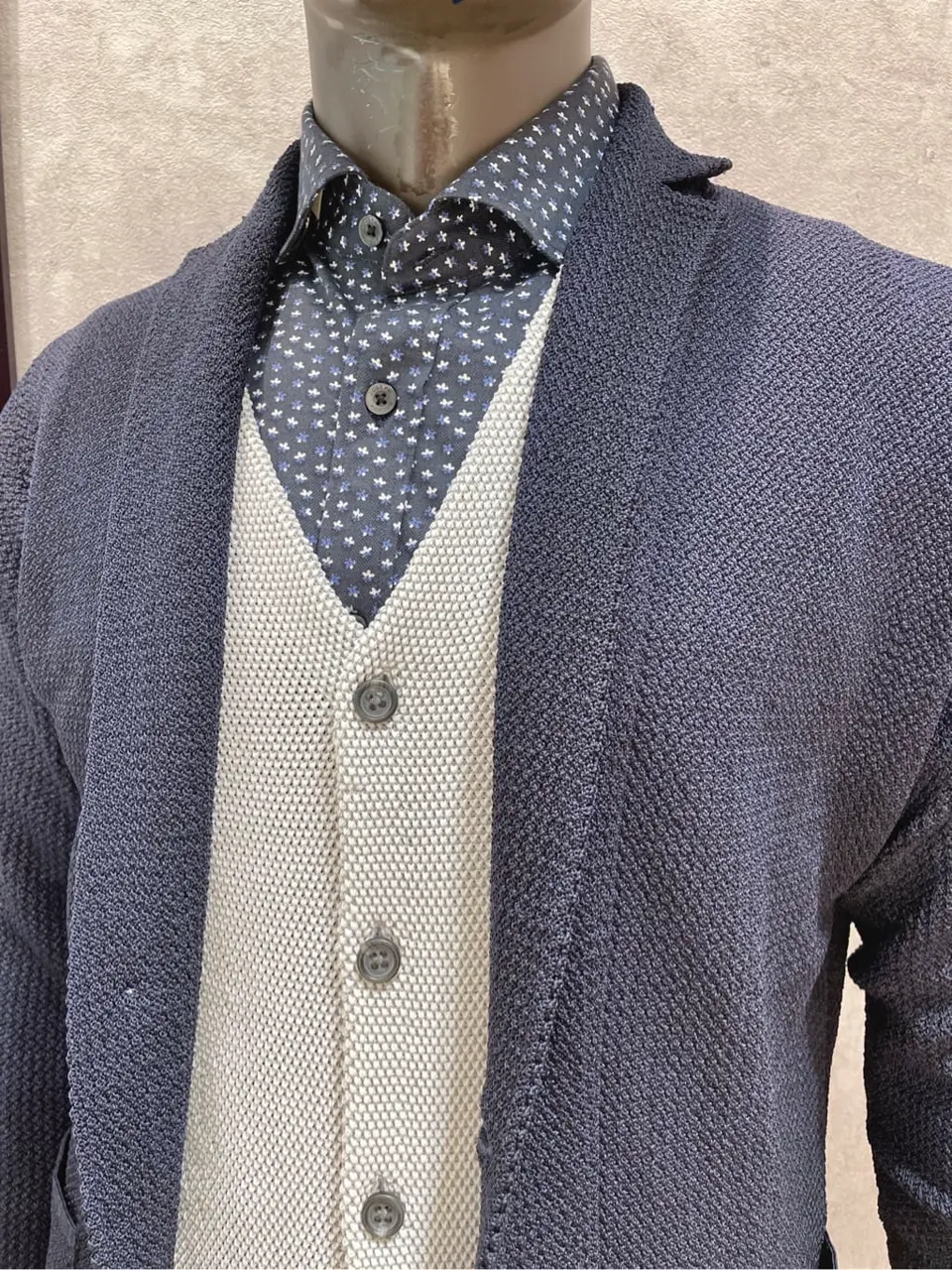 JOSEPH ABBOUD 二澤 コーディネート画像