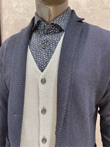 JOSEPH ABBOUD 二澤 コーディネート画像