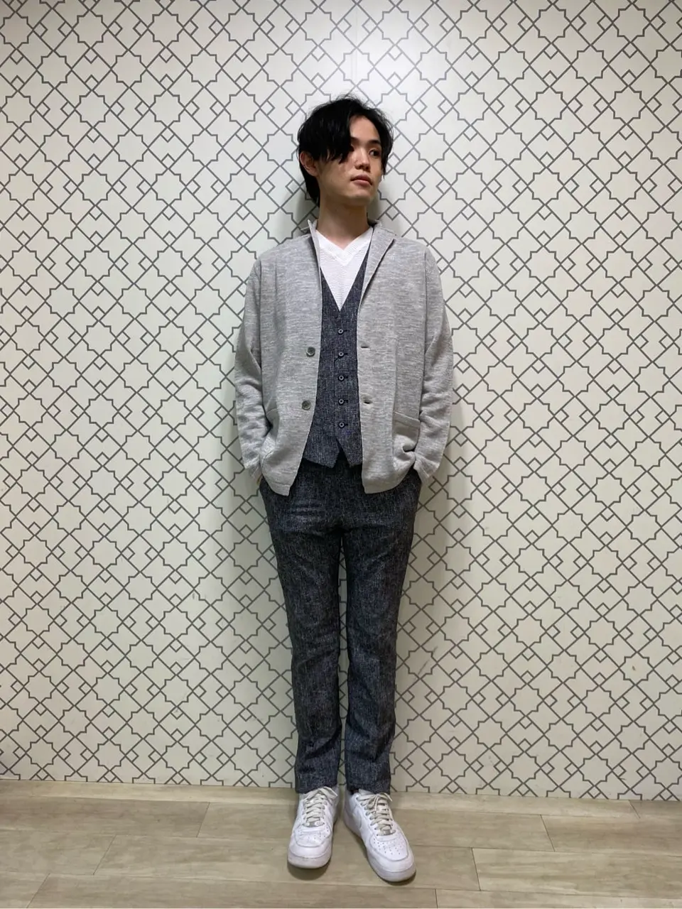 JOSEPH ABBOUD 加藤晴暉 コーディネート画像