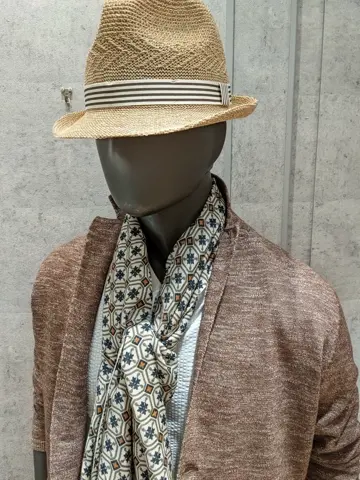 JOSEPH ABBOUD 大久 コーディネート画像