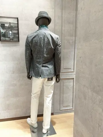 JOSEPH ABBOUD 大久 コーディネート画像