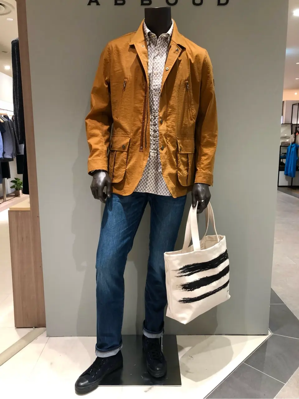 JOSEPH ABBOUD 川田 コーディネート画像