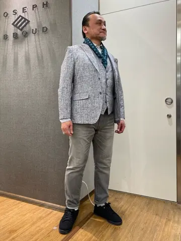 JOSEPH ABBOUD 辰見 コーディネート画像