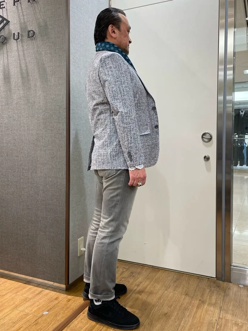 JOSEPH ABBOUD 辰見 コーディネート画像