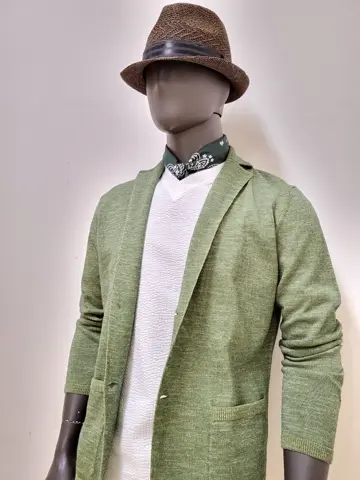 JOSEPH ABBOUD 亀井 コーディネート画像