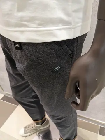 JOSEPH ABBOUD 大久 コーディネート画像