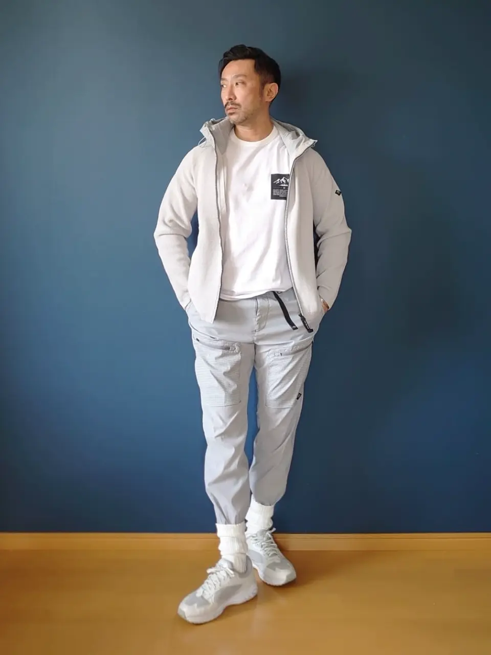 JOSEPH ABBOUD 安東 コーディネート画像