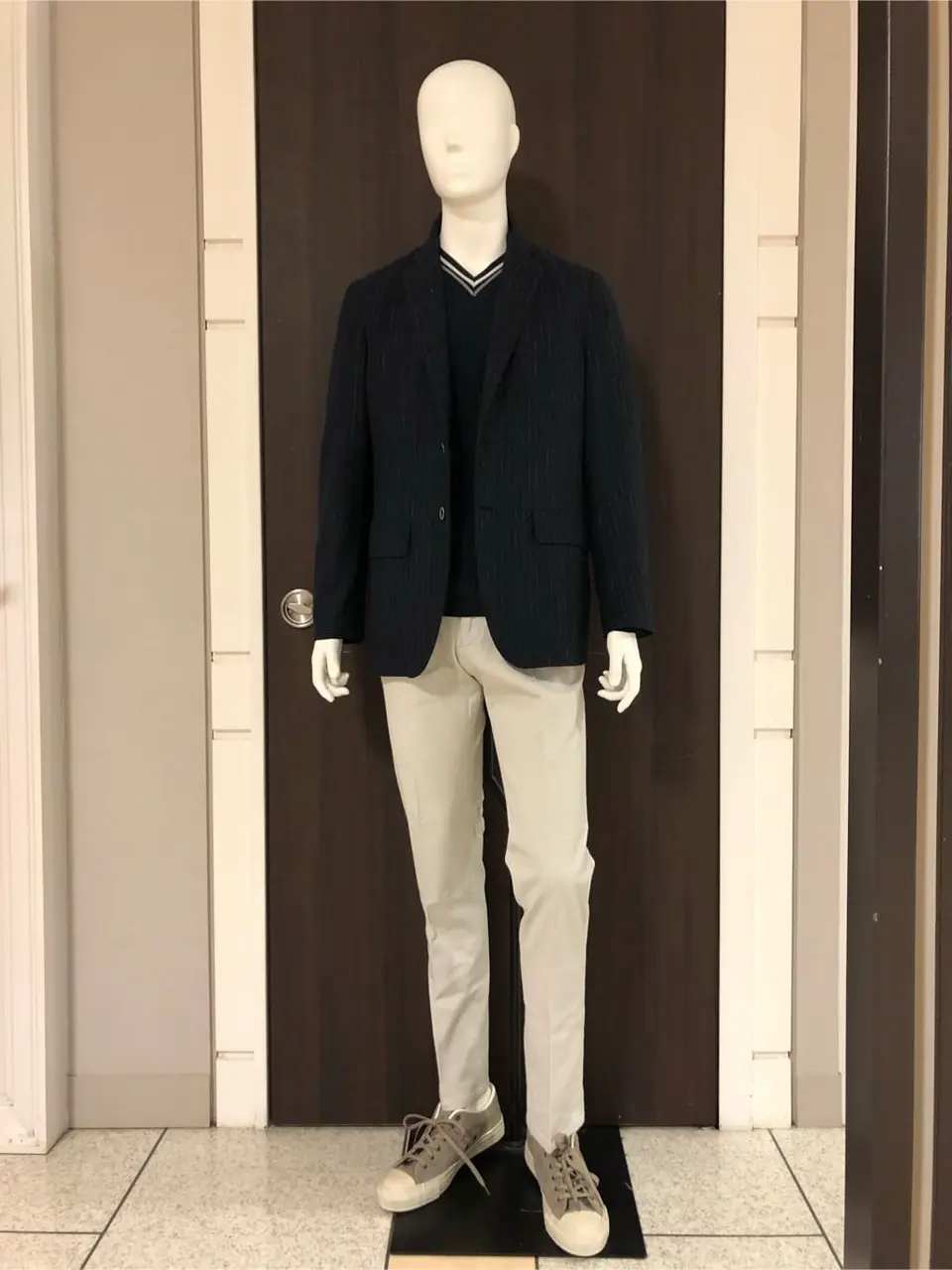 JOSEPH ABBOUD 山口 コーディネート画像