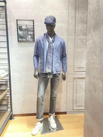 JOSEPH ABBOUD 東　 コーディネート画像