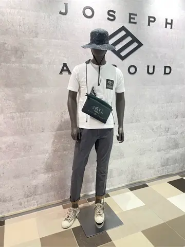 JOSEPH ABBOUD 東　 コーディネート画像