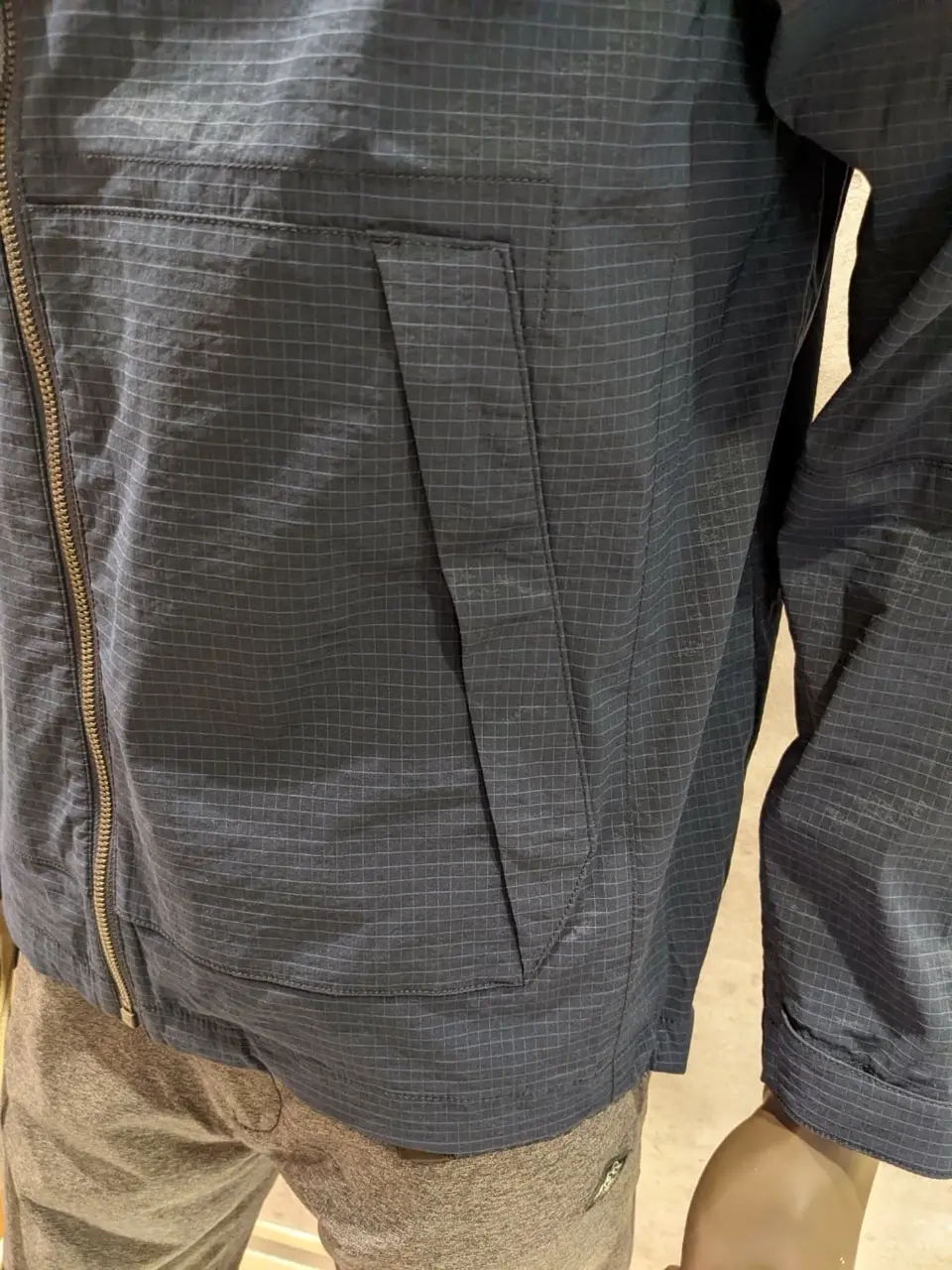 JOSEPH ABBOUD 大久 コーディネート画像