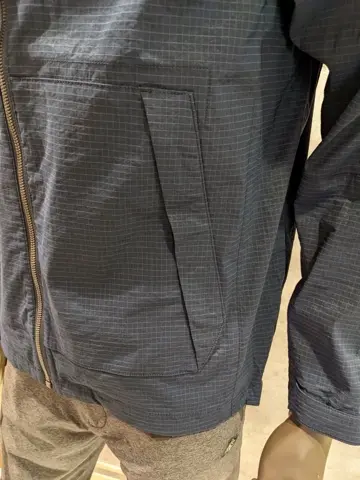 JOSEPH ABBOUD 大久 コーディネート画像