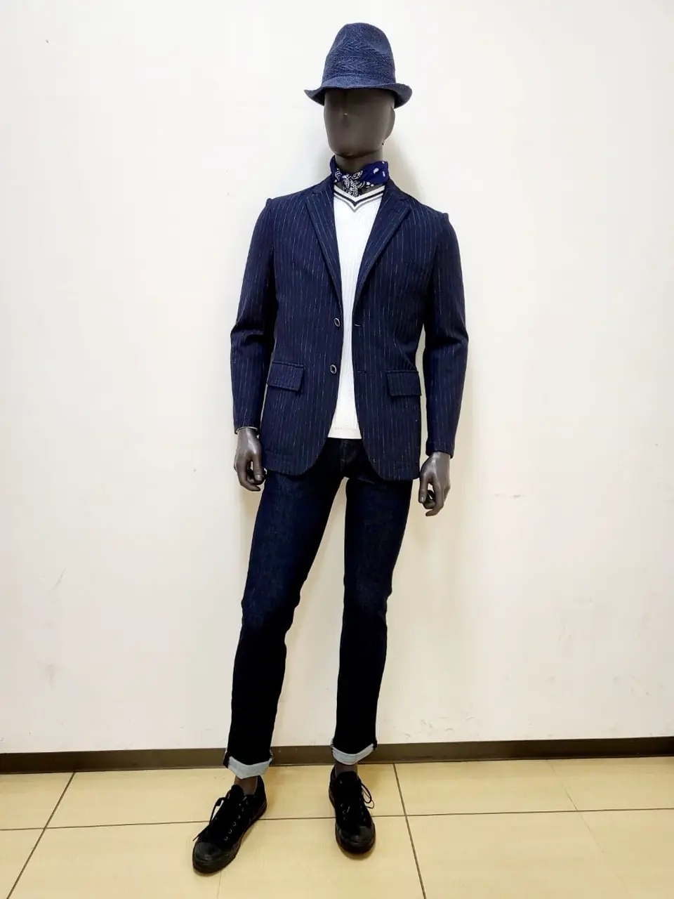  亀井 コーディネート画像