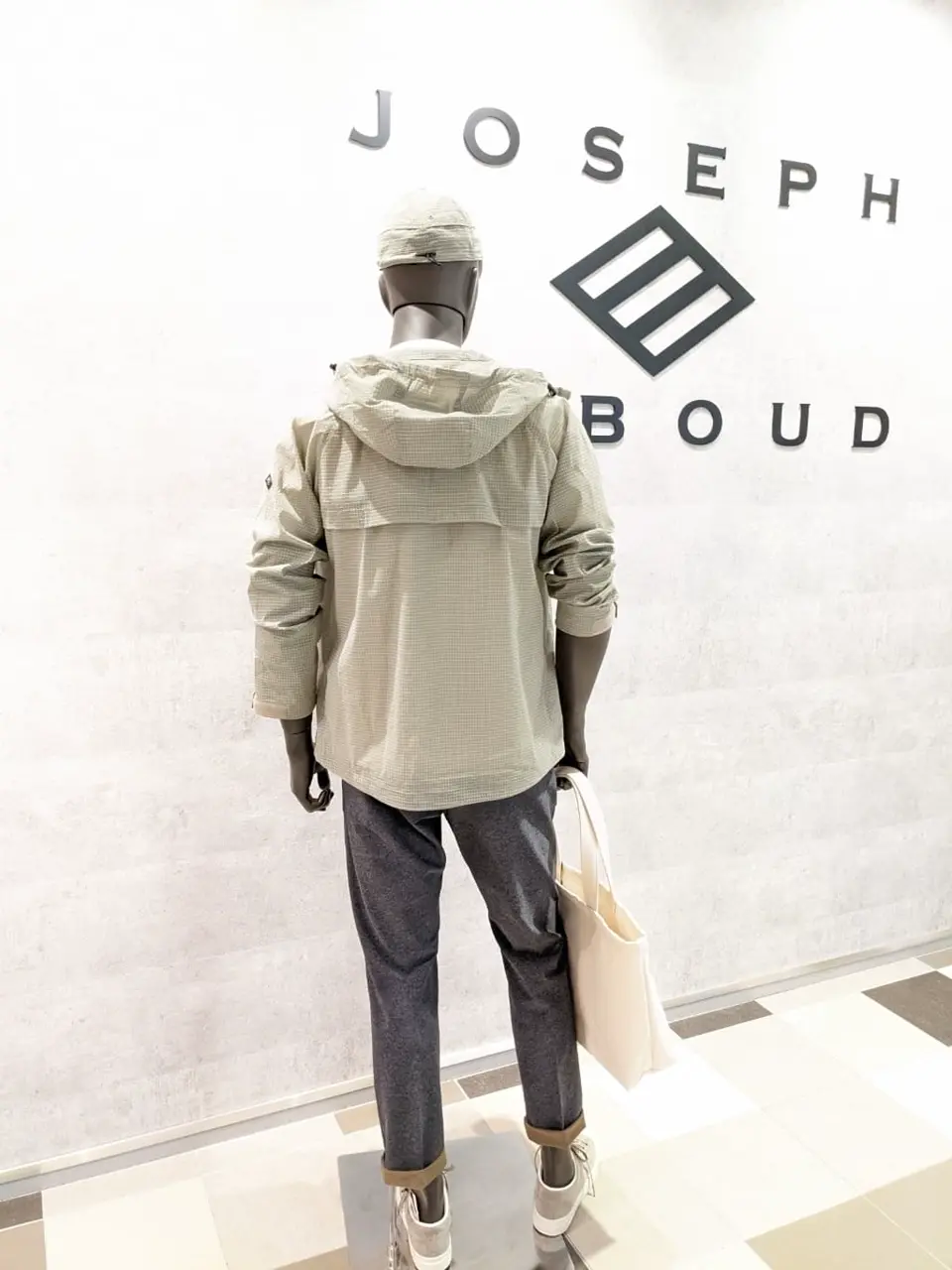 JOSEPH ABBOUD 大久 コーディネート画像