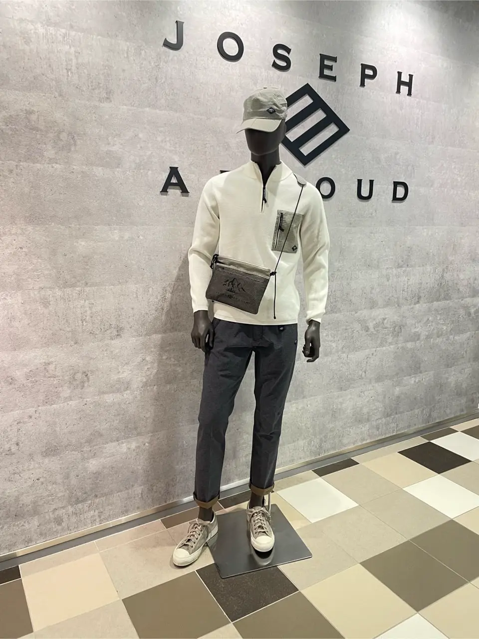  東　 コーディネート画像