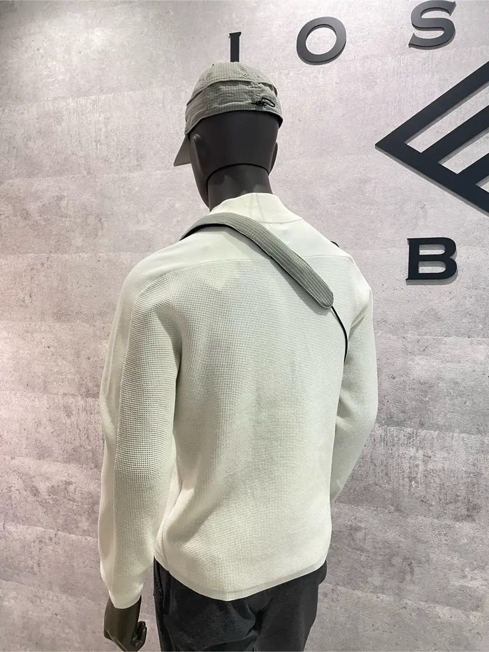 JOSEPH ABBOUD 東　 コーディネート画像