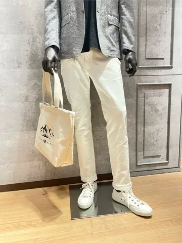 JOSEPH ABBOUD 東　 コーディネート画像