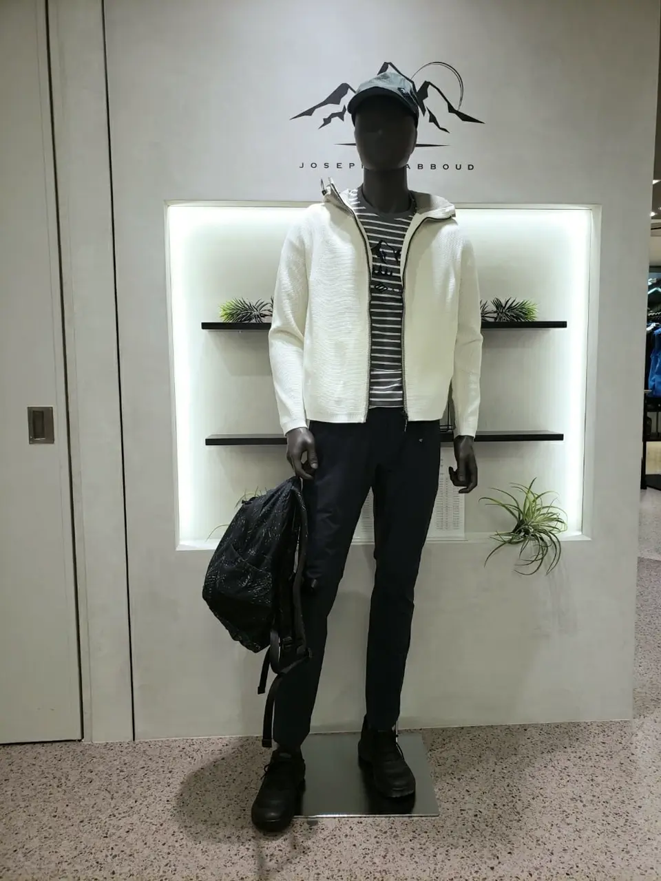  中西 コーディネート画像