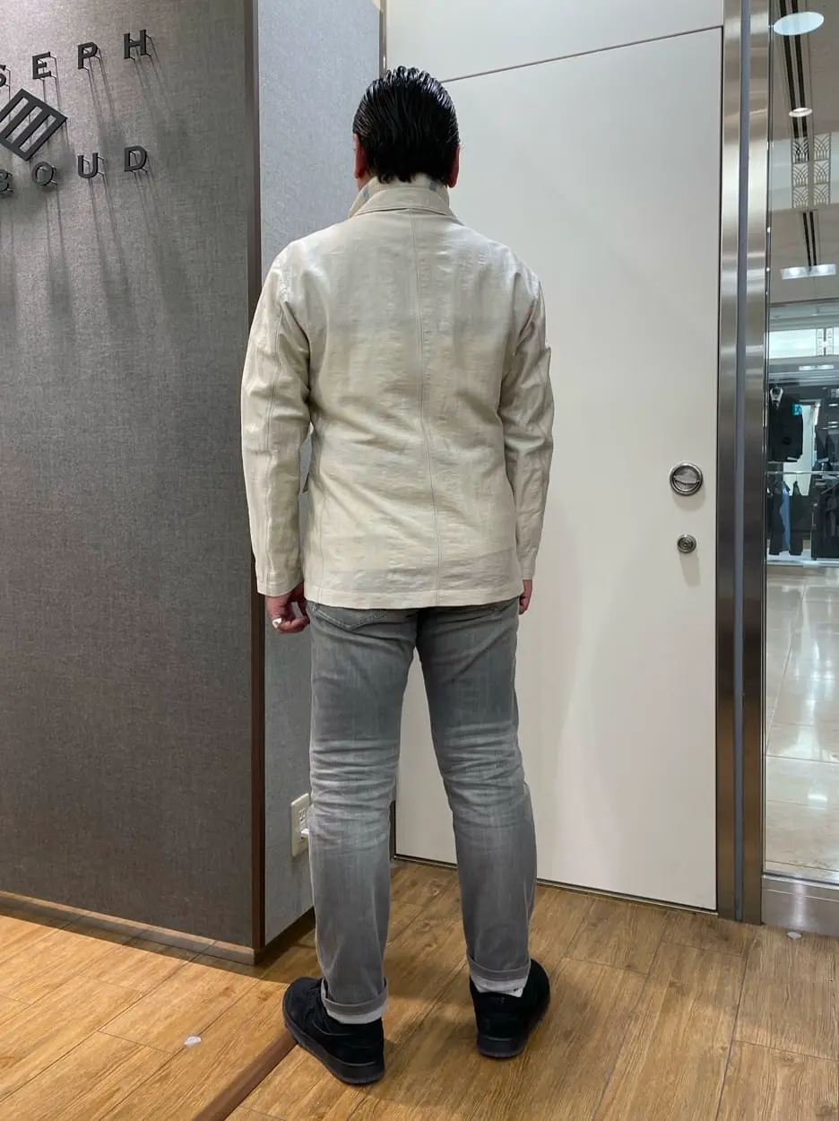 JOSEPH ABBOUD 辰見 コーディネート画像