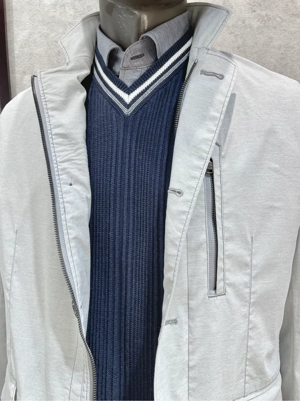 JOSEPH ABBOUD 二澤 コーディネート画像